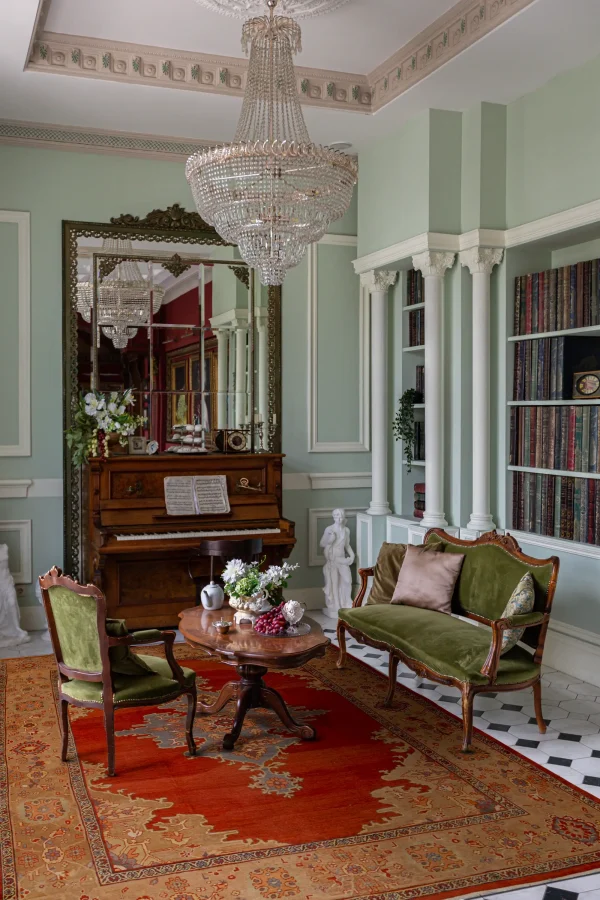 Persian Sultanabad Area Rugs Circa 1880 - Transitional Design - 13606 - Image 2
