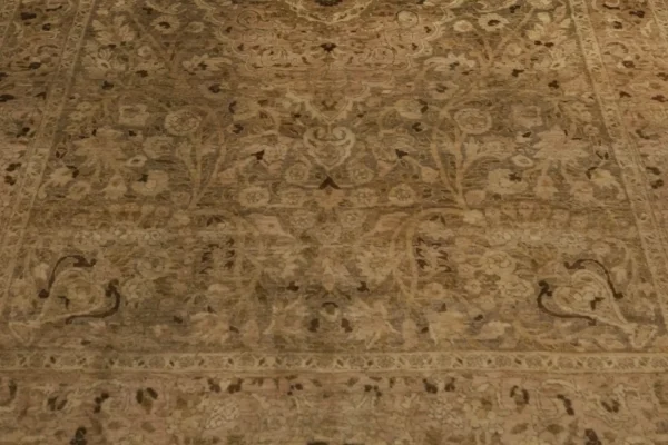 Persian Zanjan Area Rugs Circa 1880 - Transitional Design - 51950 - Image 5